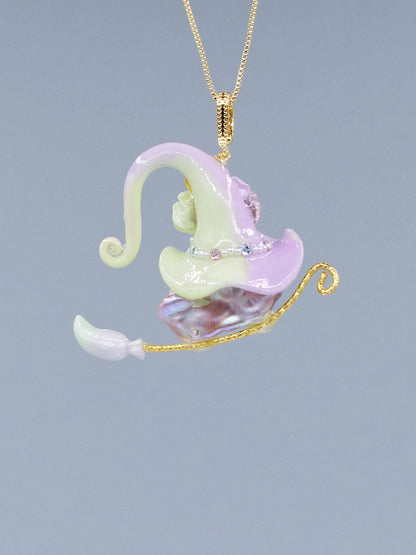 Hat Charms – Hand-Sculpted Mini Hat Pearl Necklace 565P757