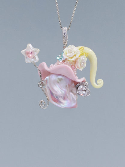 Hat Charms – Hand-Sculpted Mini Hat Pearl Necklace 566P701