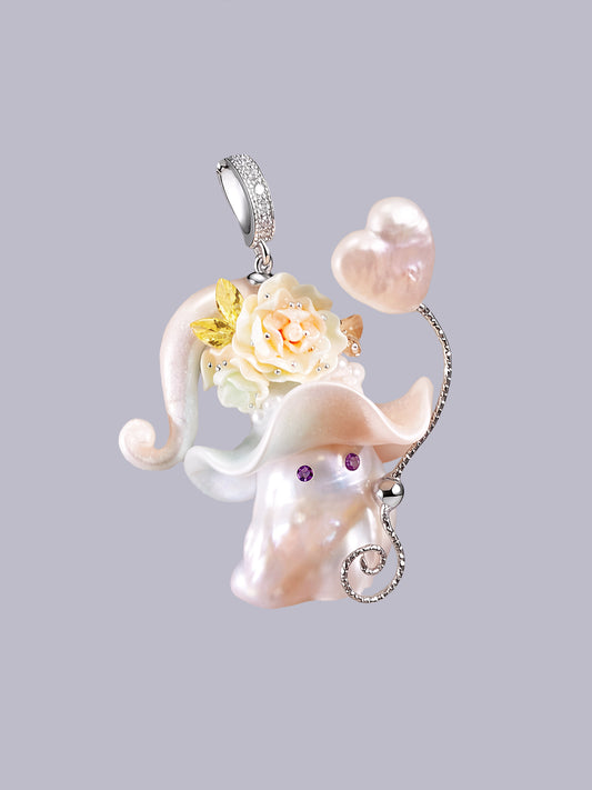 Hat Charms – Hand-Sculpted Mini Hat Pearl Necklace 567