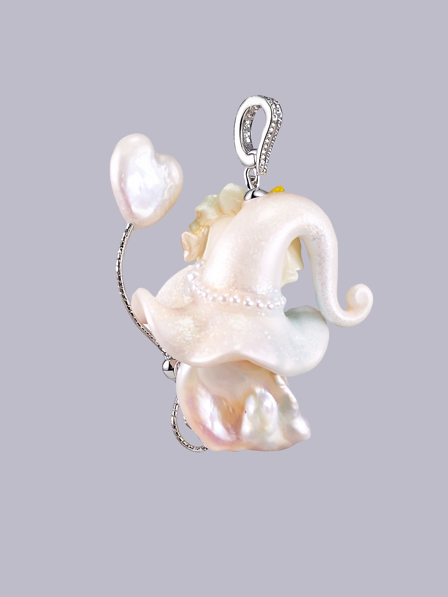 Hat Charms – Hand-Sculpted Mini Hat Pearl Necklace 567