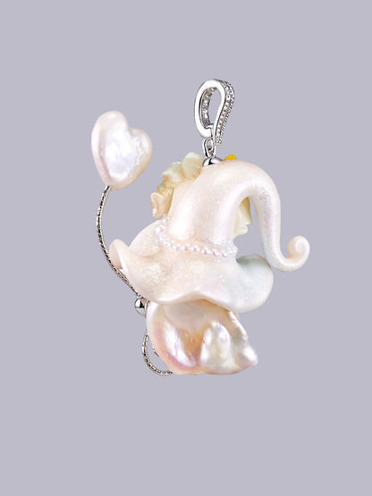 Hat Charms – Hand-Sculpted Mini Hat Pearl Necklace 567