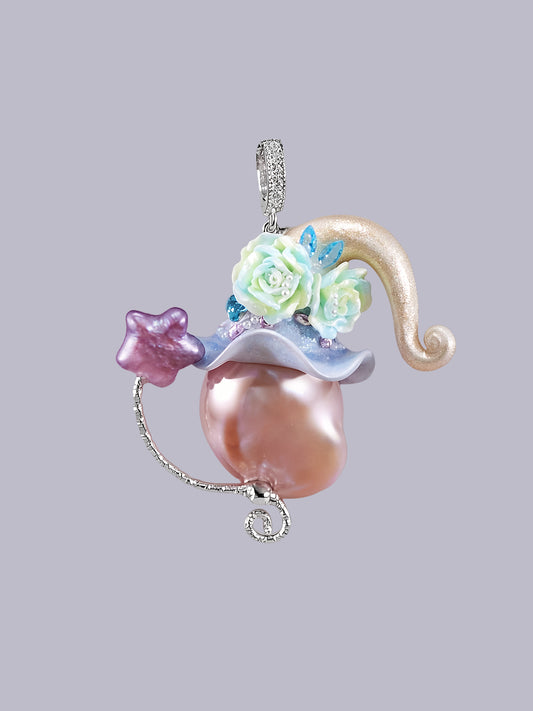 Hat Charms – Hand-Sculpted Mini Hat Pearl Necklace 591