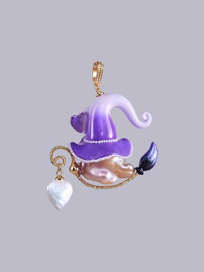 Hat Charms – Hand-Sculpted Mini Hat Pearl Necklace 660