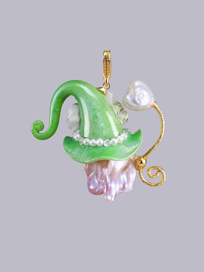 Hat Charms – Hand-Sculpted Mini Hat Pearl Necklace 687
