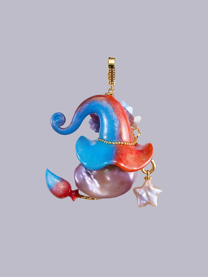 Hat Charms – Hand-Sculpted Mini Hat Pearl Necklace 691