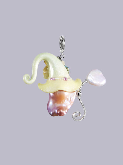 Hat Charms – Hand-Sculpted Mini Hat Pearl Necklace 693
