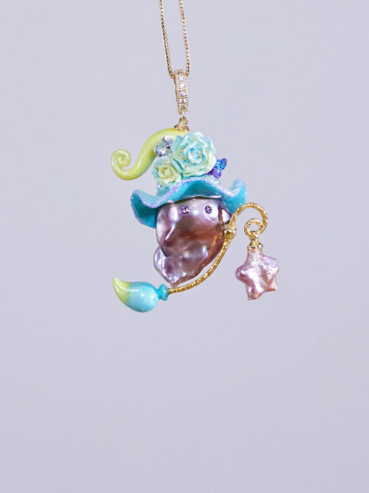 Hat Charms – Hand-Sculpted Mini Hat Pearl Necklace 793