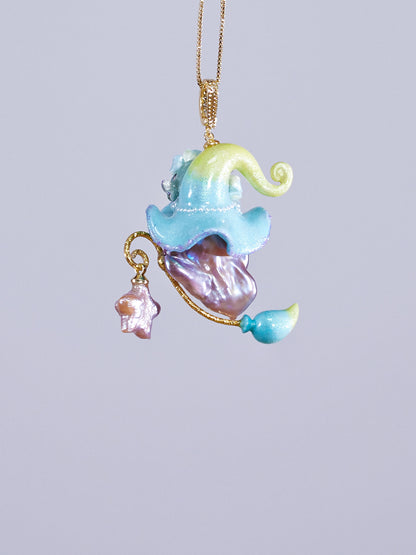 Hat Charms – Hand-Sculpted Mini Hat Pearl Necklace 793