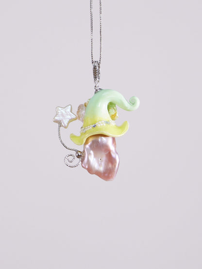 Hat Charms – Hand-Sculpted Mini Hat Pearl Necklace 959