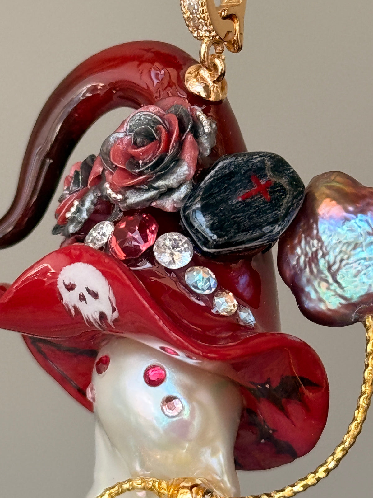 Crimson Coffin Sprite Baroque Pearl Necklace SKUE1223