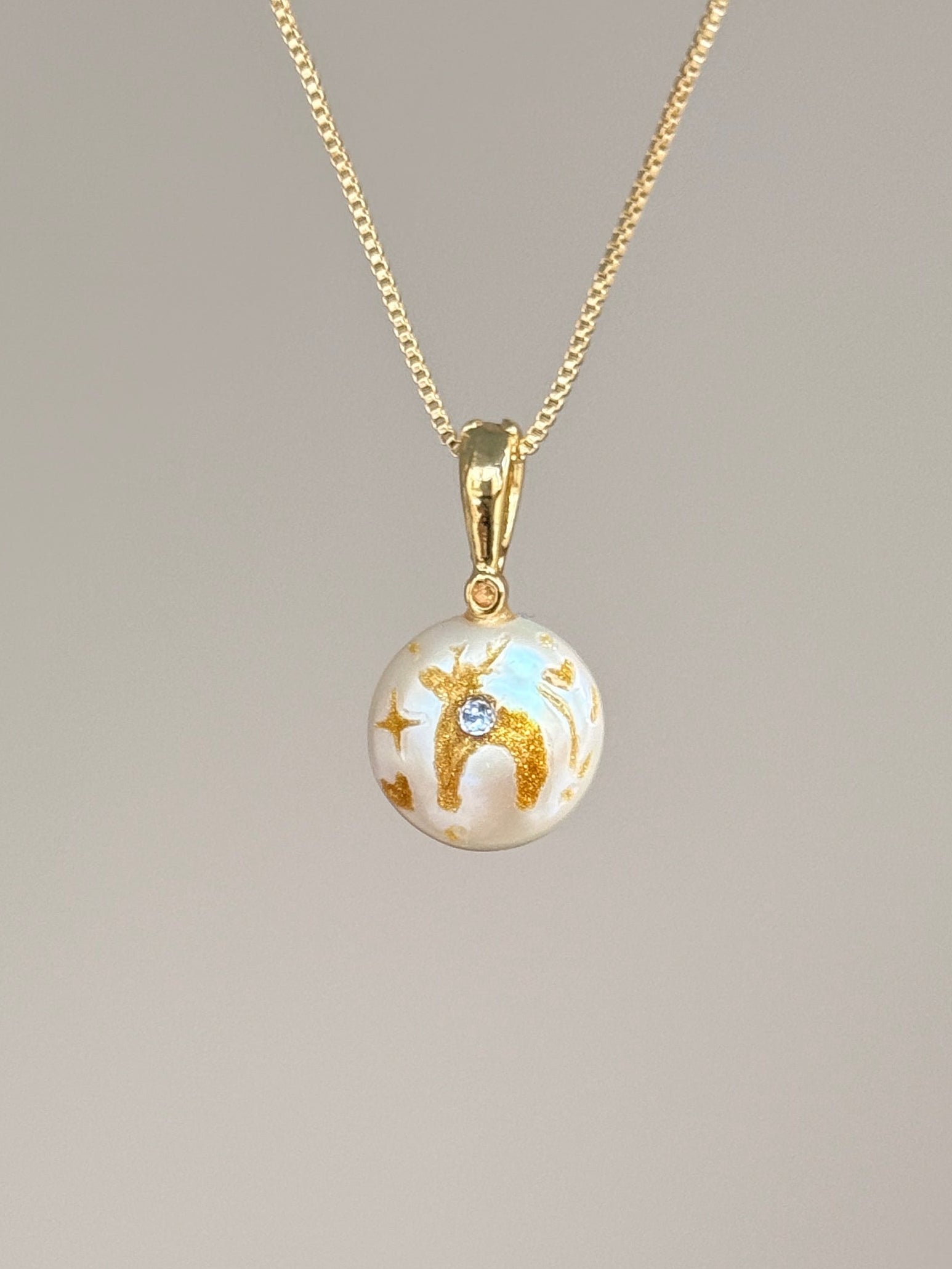 Prancing Fawn Button Baroque Pearl Necklace SKUO10