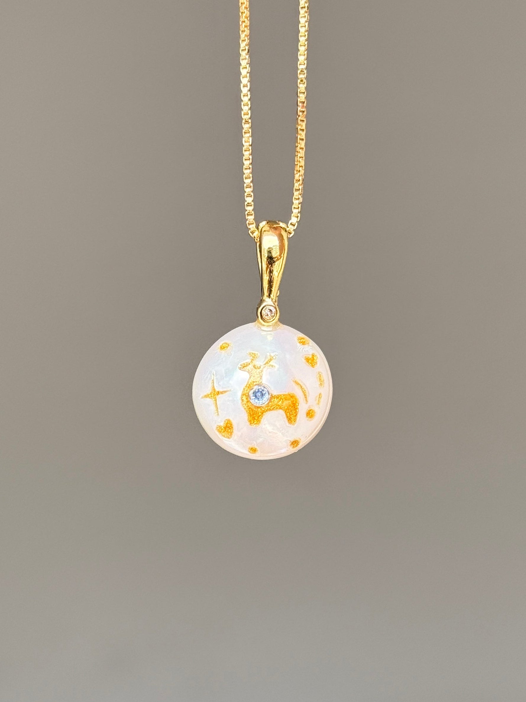 Prancing Fawn Button Baroque Pearl Necklace SKUO11