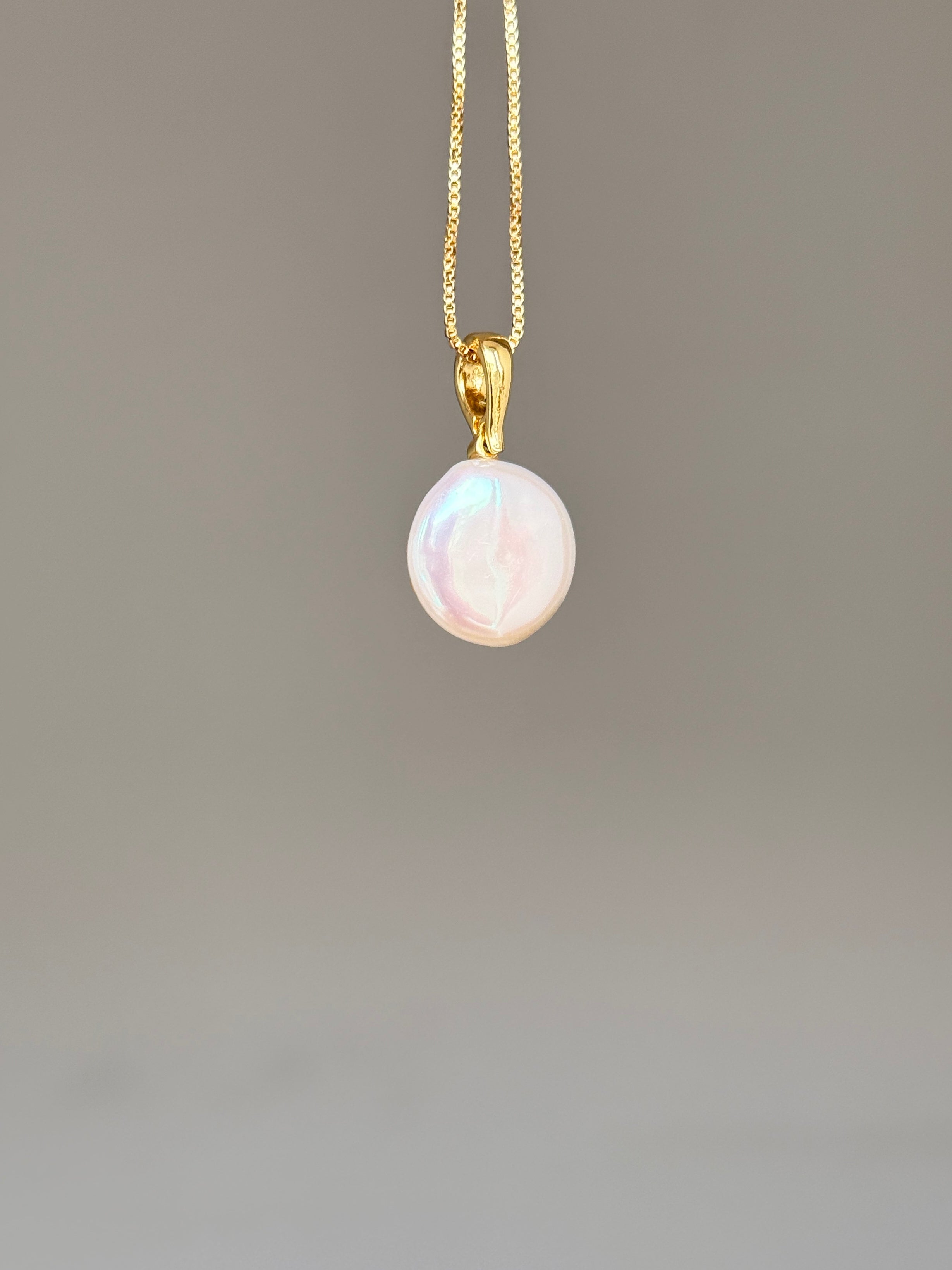 Prancing Fawn Button Baroque Pearl Necklace SKUO14