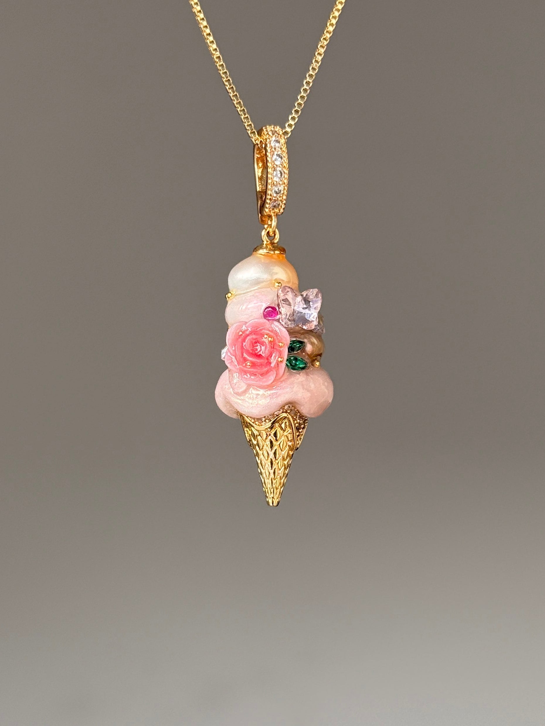 Rose Jewel Scoop Baroque Pearl Necklace SKUCR42