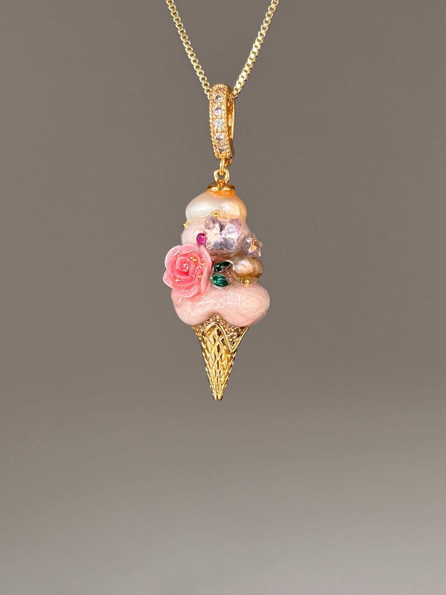 Rose Jewel Scoop Baroque Pearl Necklace SKUCR42