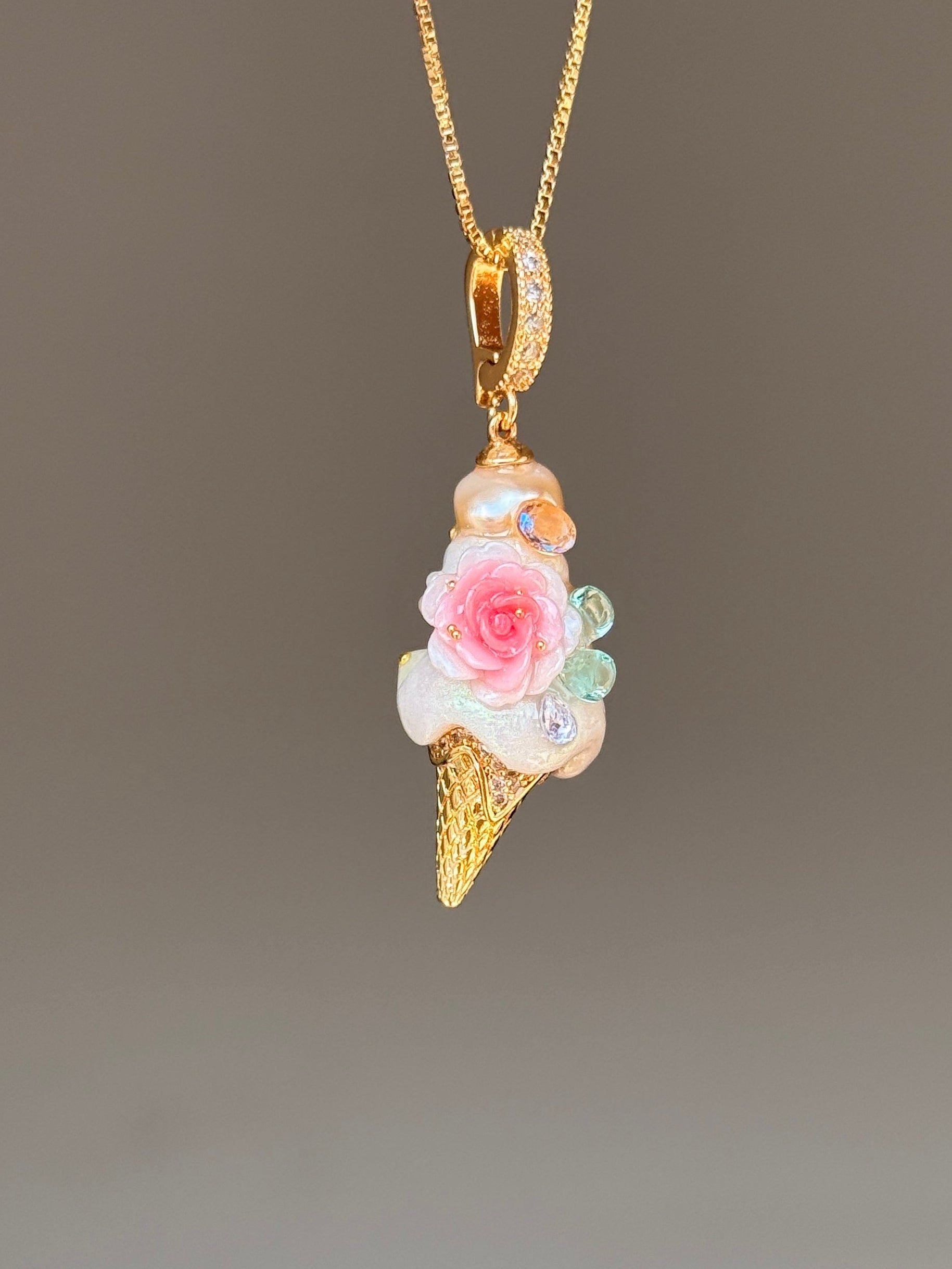 Pink Rosette Scoop Baroque Pearl Necklace SKUCR26