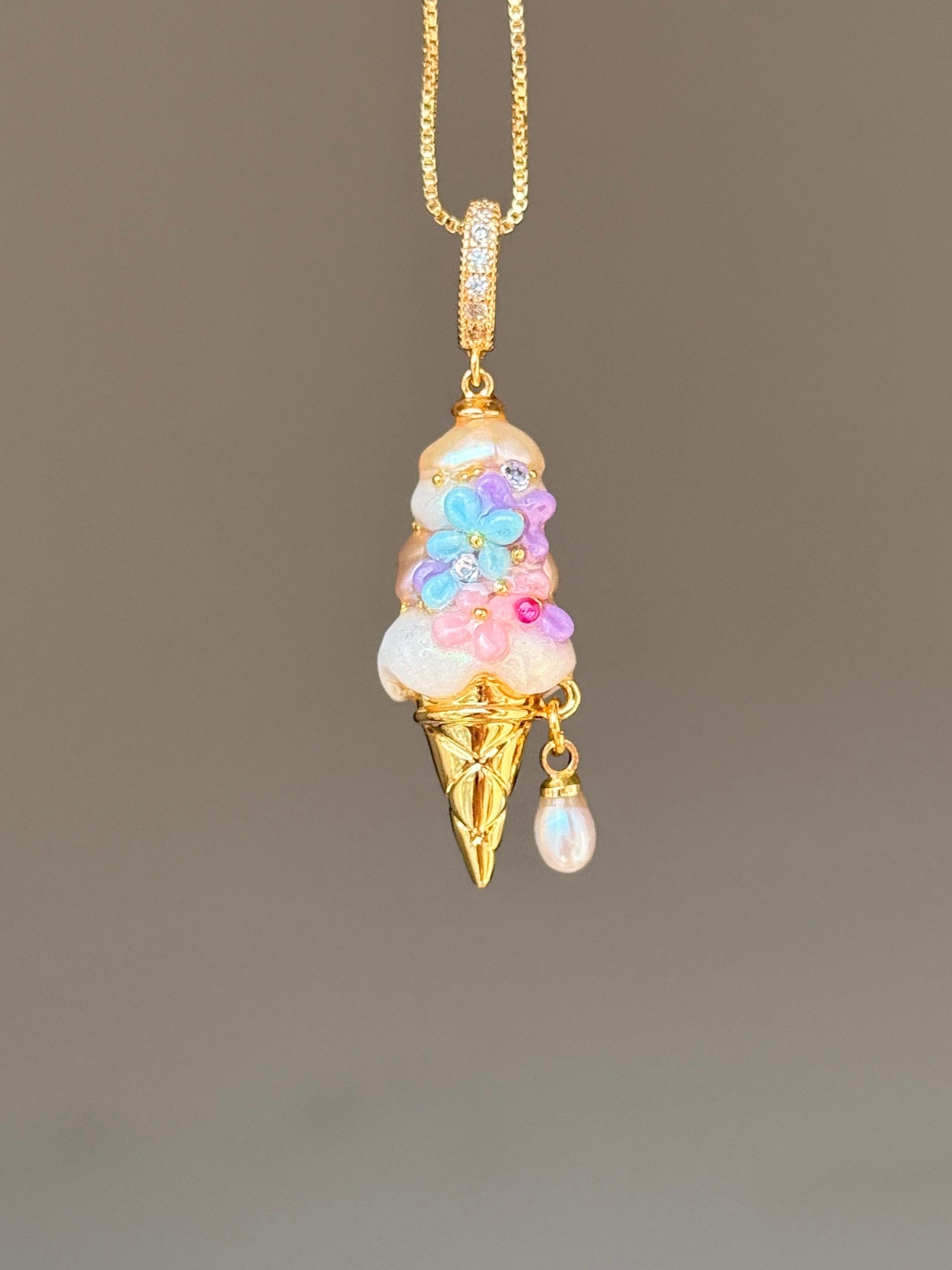 Pastel Garden Scoop Baroque Pearl Necklace SKUCR33
