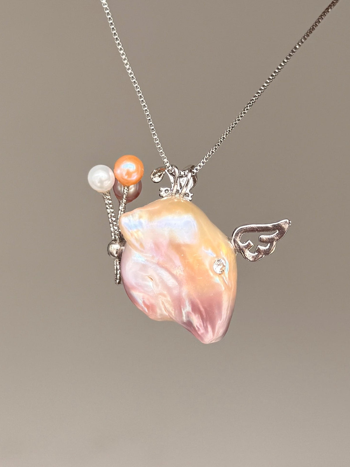 Balloon Wing Bunny Baroque Pearl Necklace SKU813