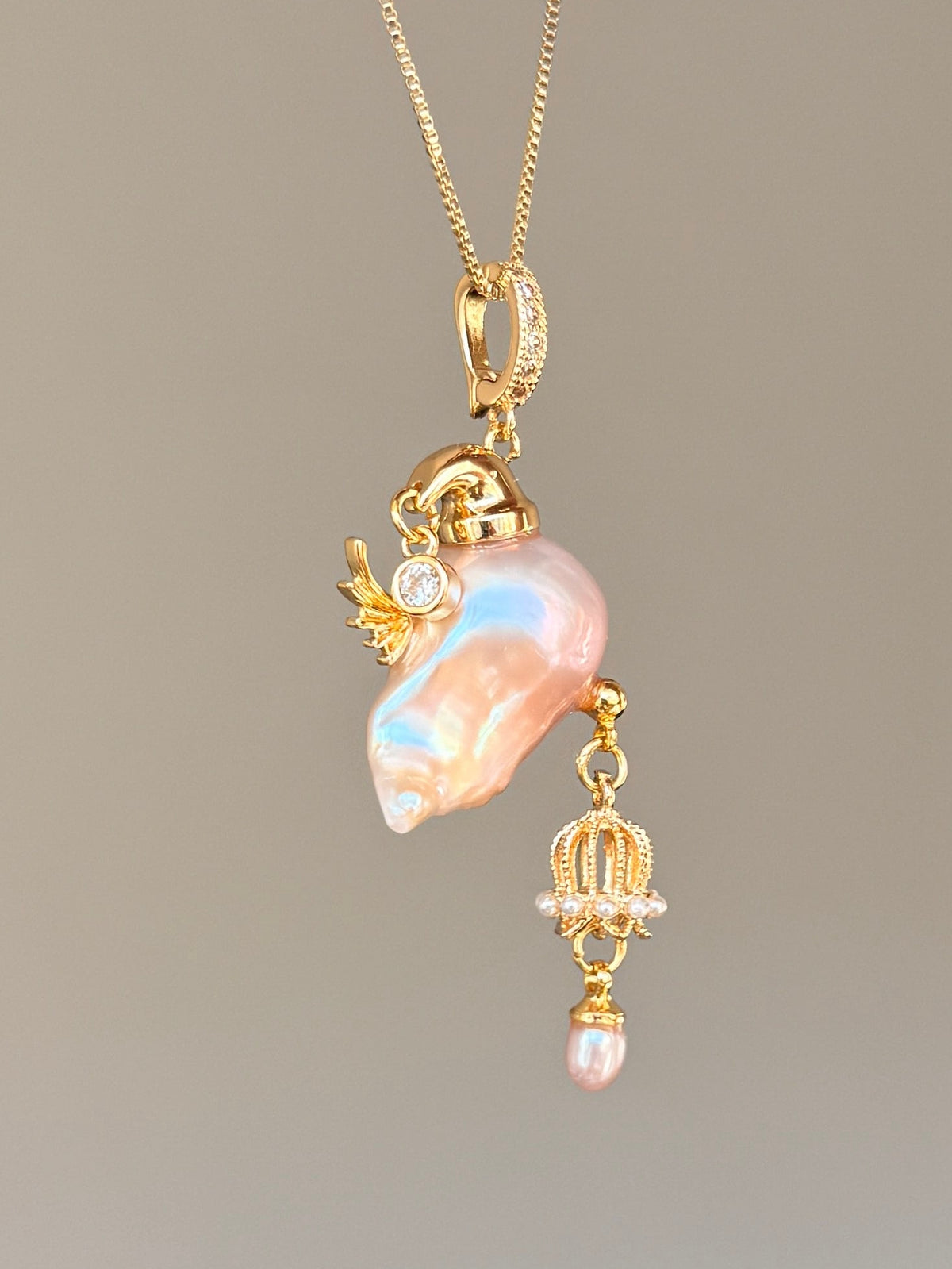 Lantern Wing Sprite Baroque Pearl Necklace SKUE55