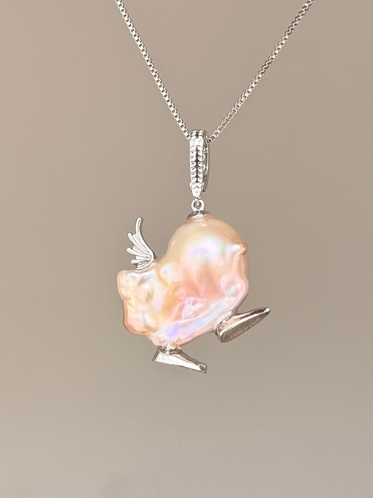 Waddling Duck Sprite Baroque Pearl Necklace SKUE213