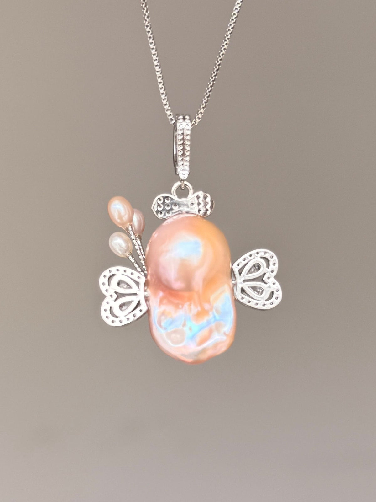 Balloon Butterfly Sprite Baroque Pearl Necklace SKUE245