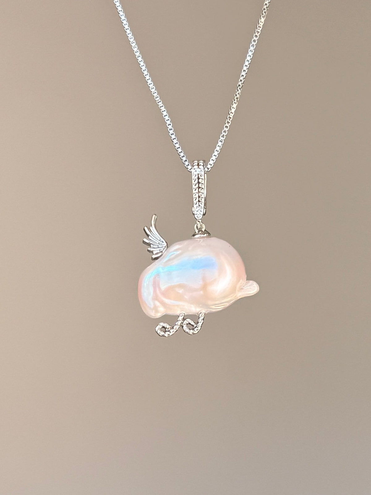 Balloon Bird Sprite Baroque Pearl Necklace SKUE288