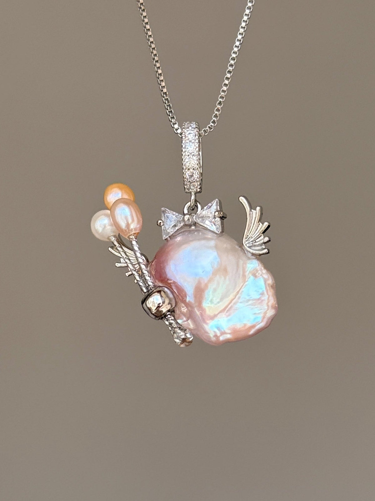 Balloon Wing Sprite Baroque Pearl Necklace SKUE335