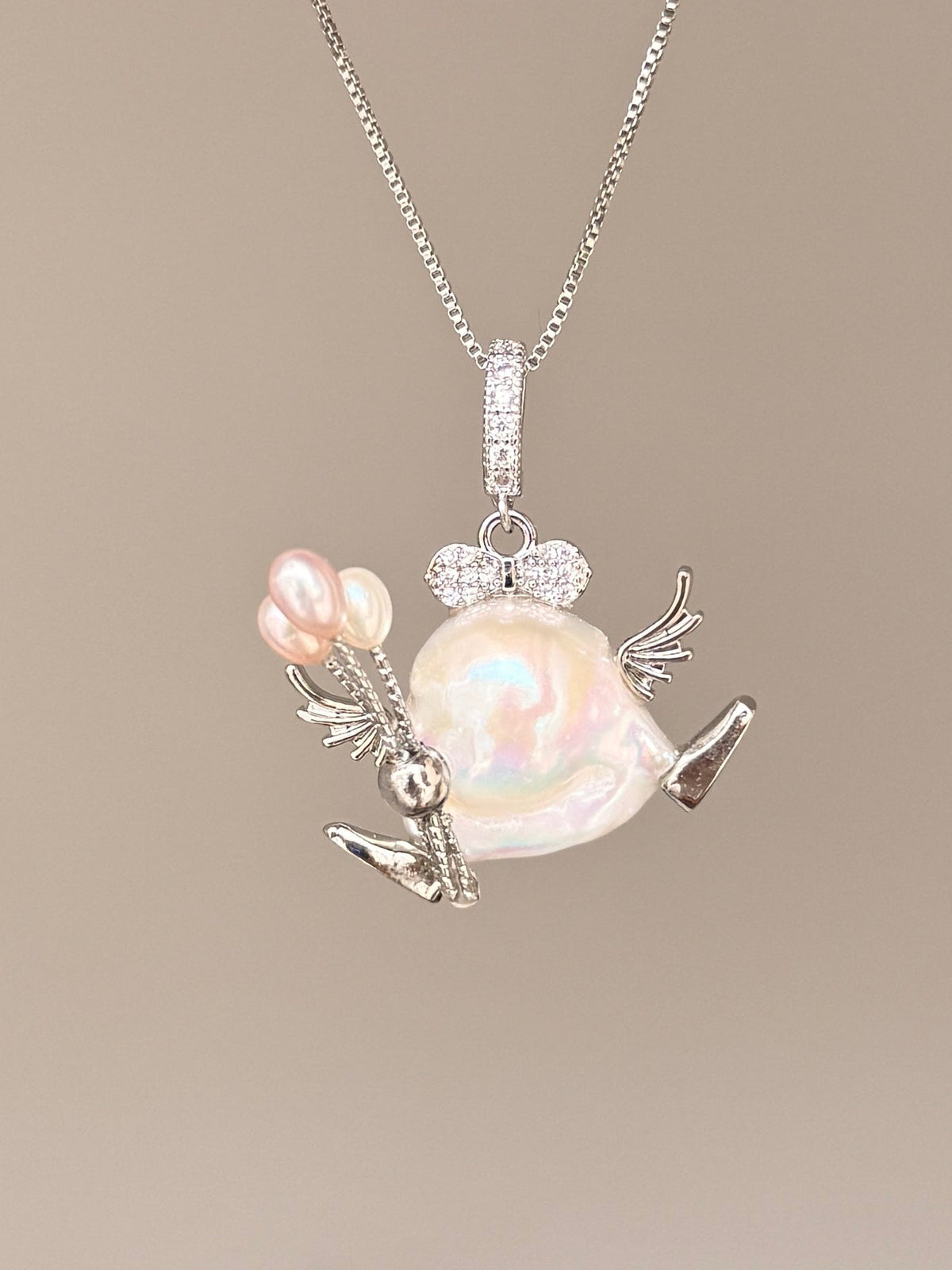 Balloon Wing Walker Baroque Pearl Necklace SKUE1286