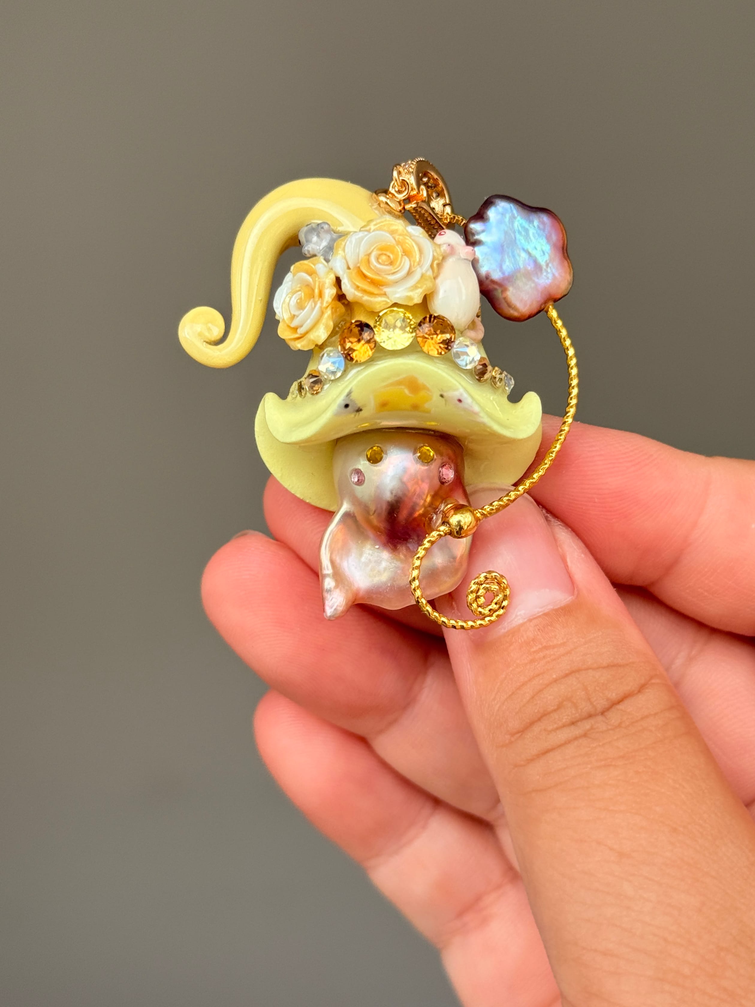 Cheese Mouse Garden Baroque Pearl Necklace SKUE1303