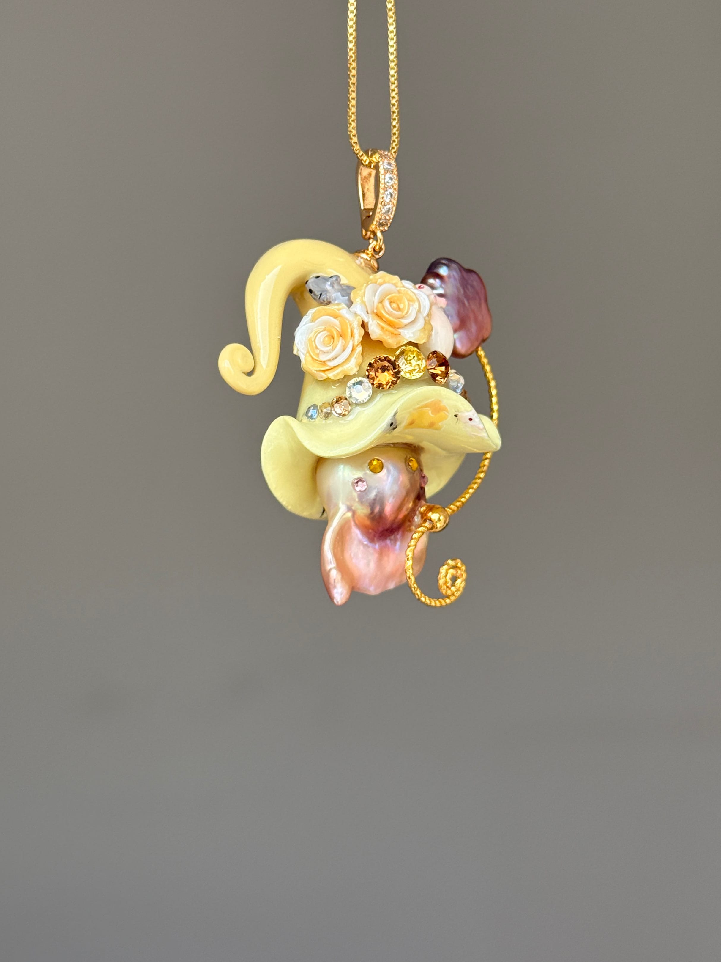 Cheese Mouse Garden Baroque Pearl Necklace SKUE1303