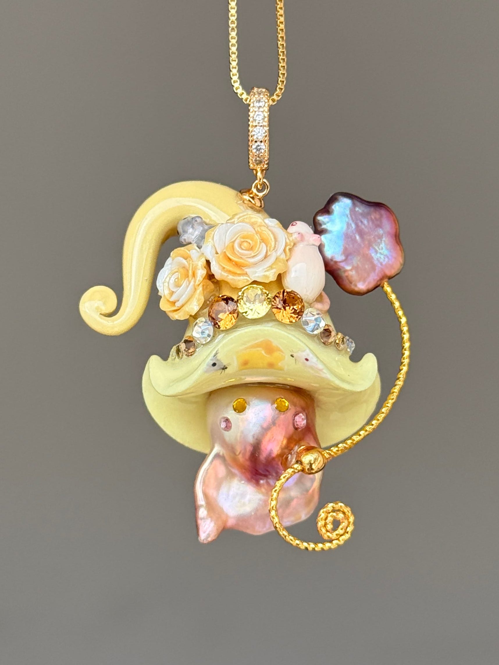Cheese Mouse Garden Baroque Pearl Necklace SKUE1303