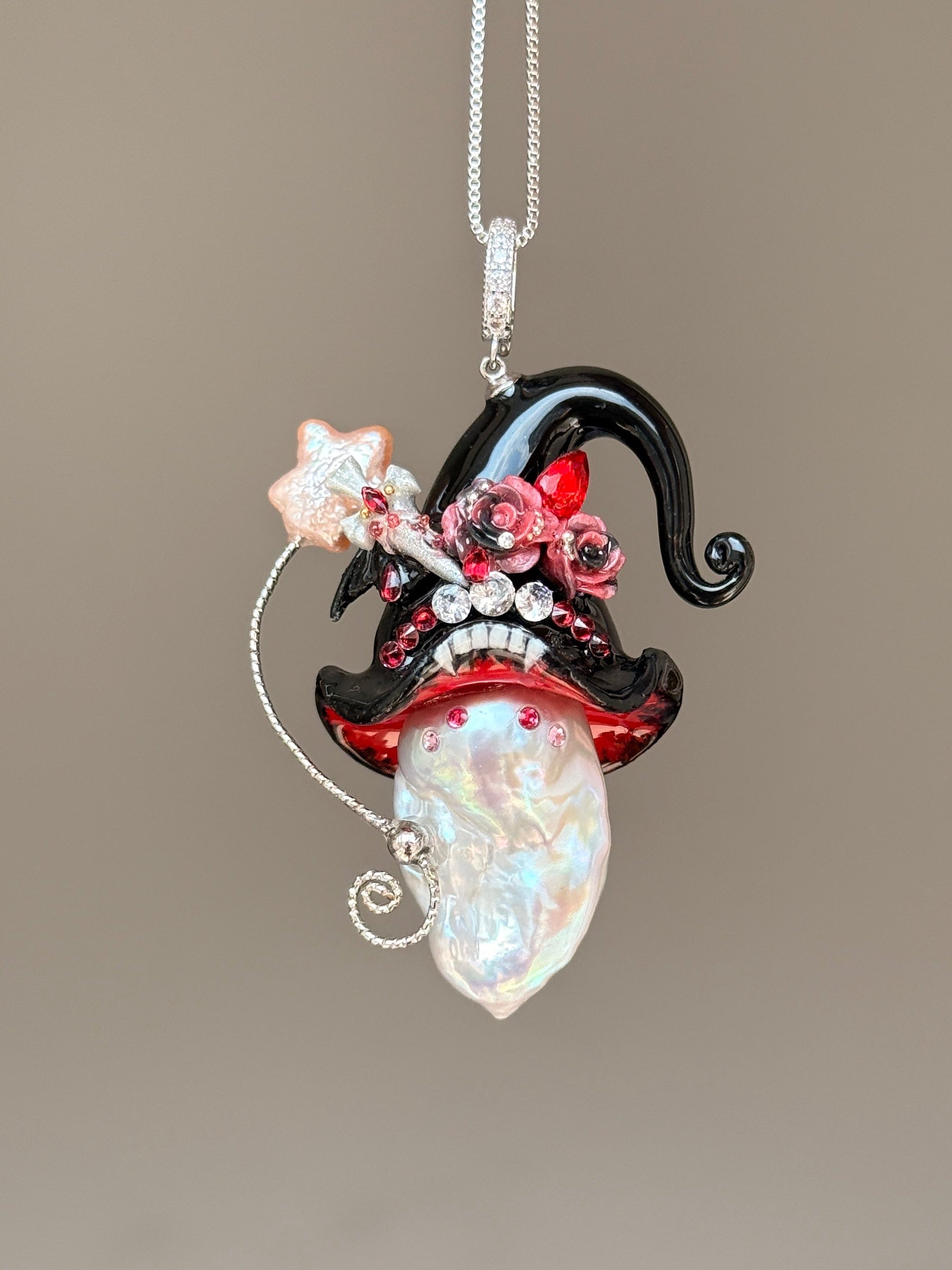 Vampire Fang Dagger Baroque Pearl Necklace SKUE1405