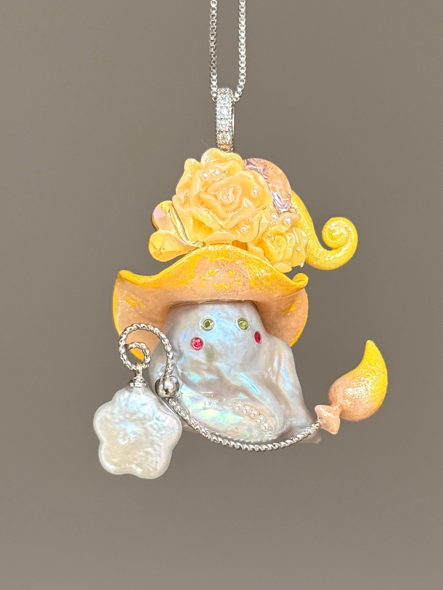 Golden Cat Motif Baroque Pearl Necklace SKUE1371