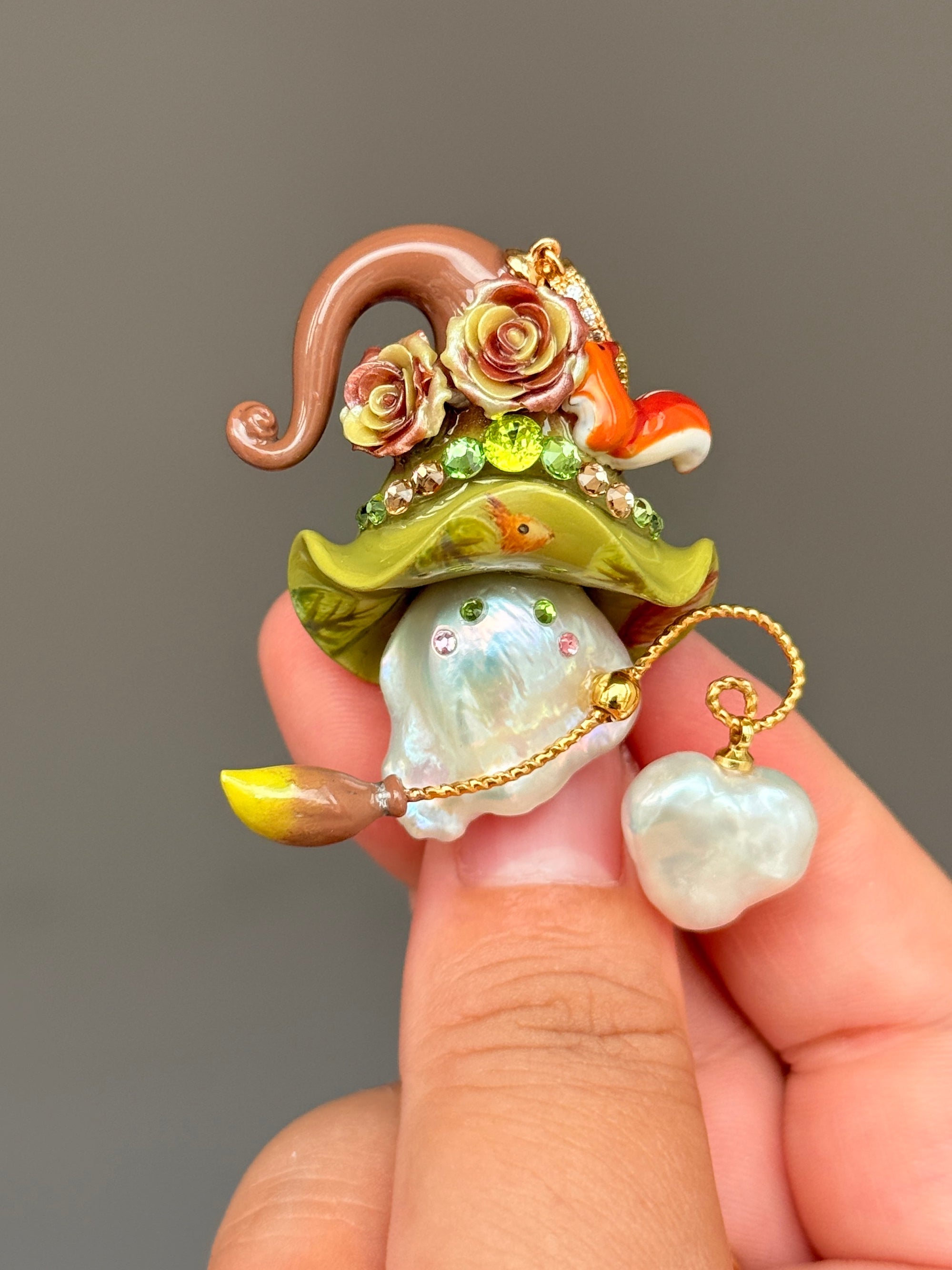 Woodland Squirrel Sprite Baroque Pearl Necklace SKUE1205