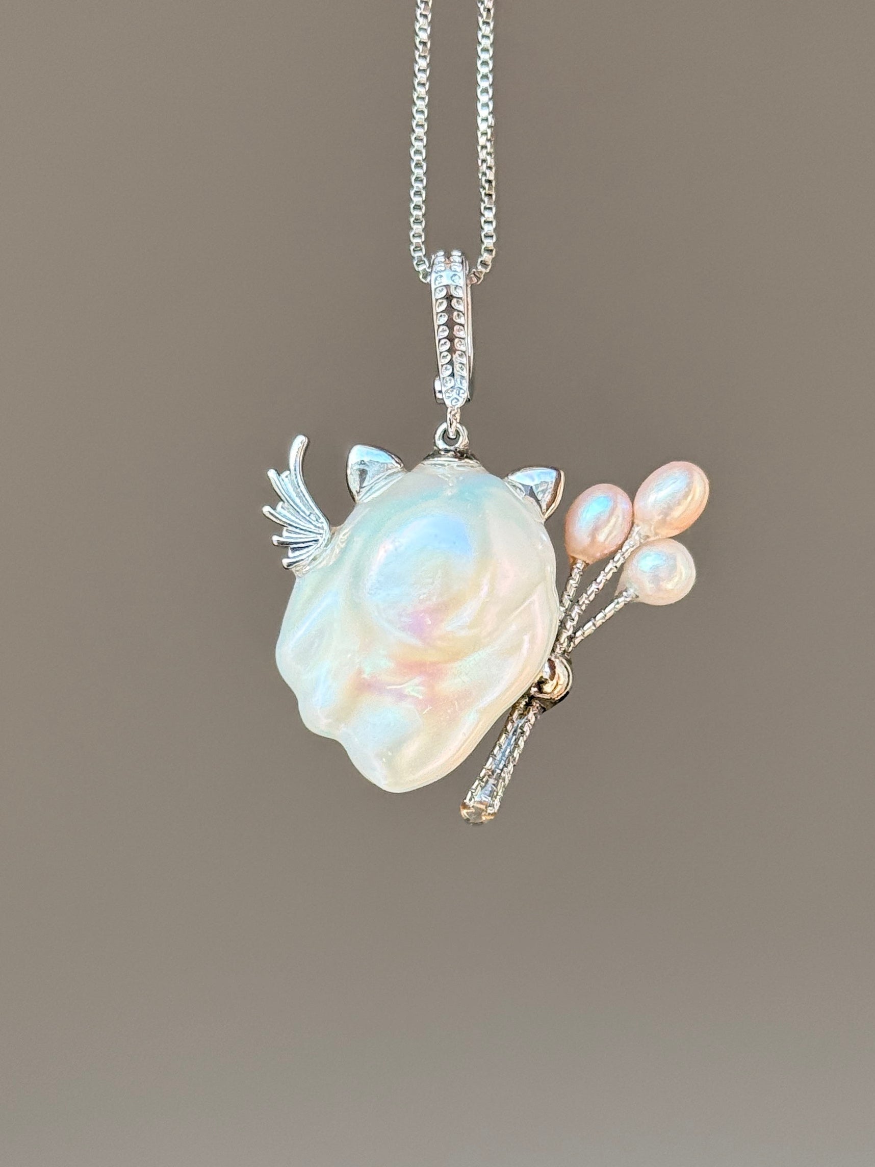 Pearl Kitty Sprite Baroque Pearl Necklace SKUE1200