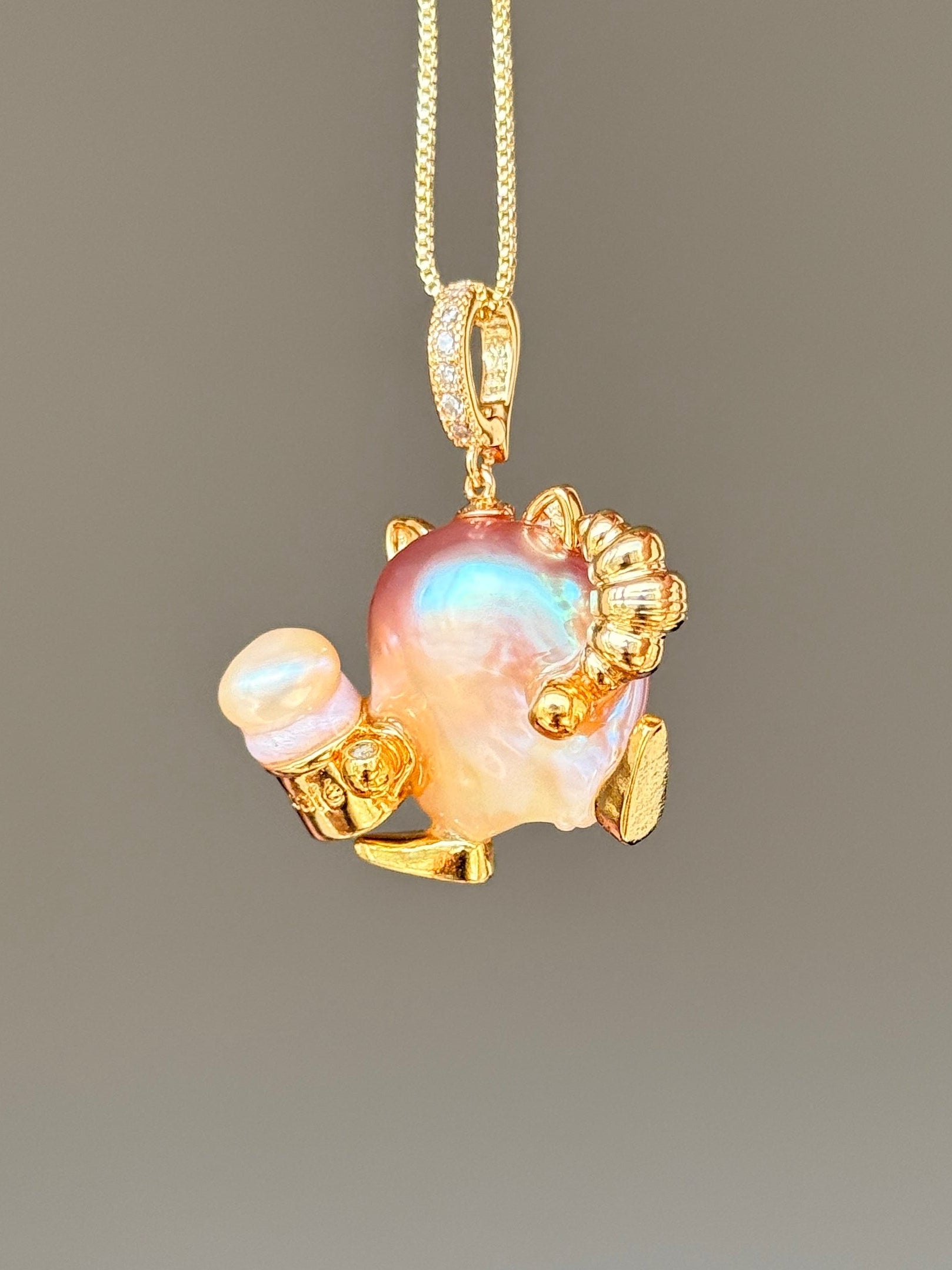 Croissant Kitty Baroque Pearl Necklace SKUE911