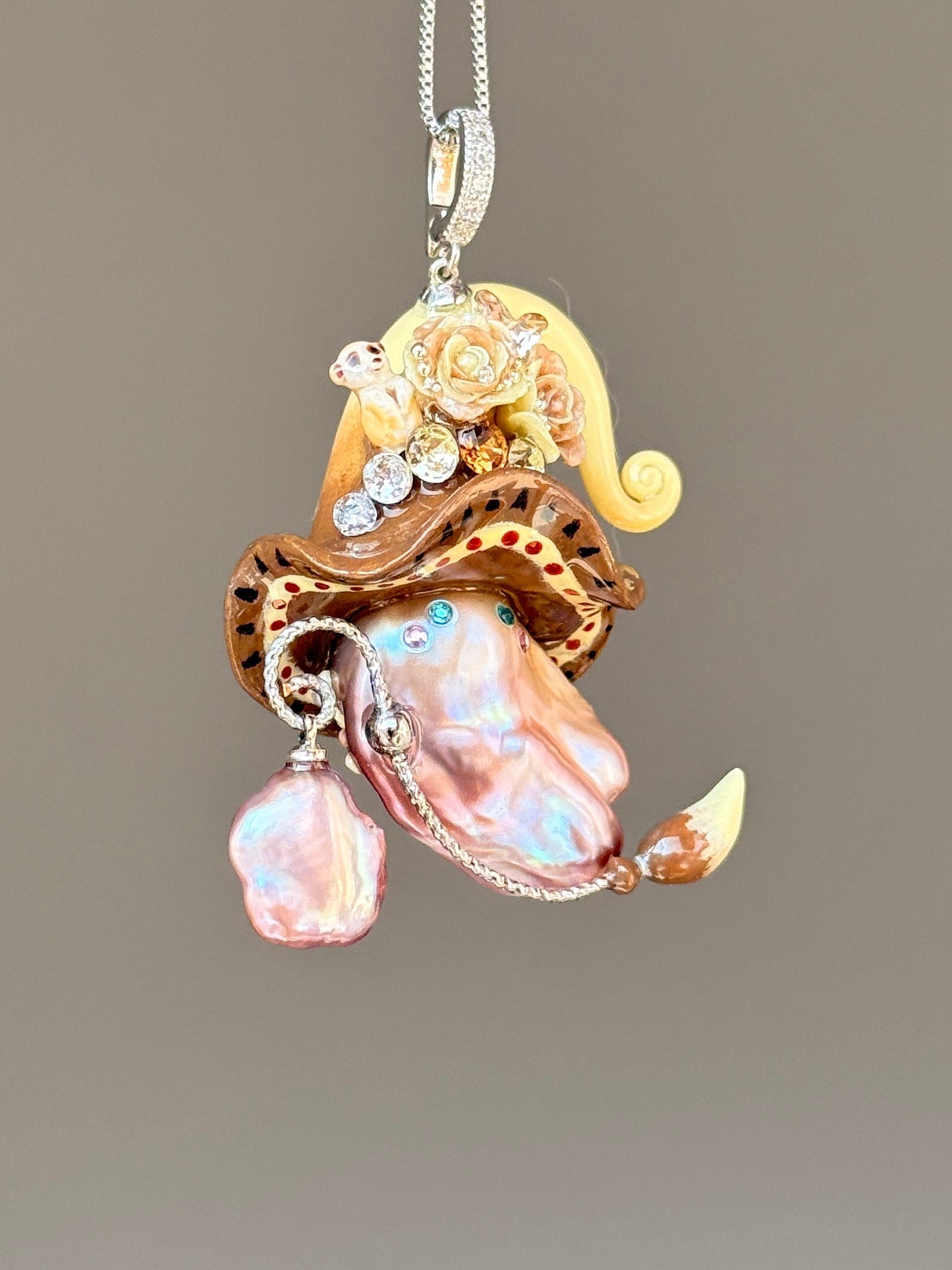 Meerkat Bloom Baroque Pearl Necklace SKUE909
