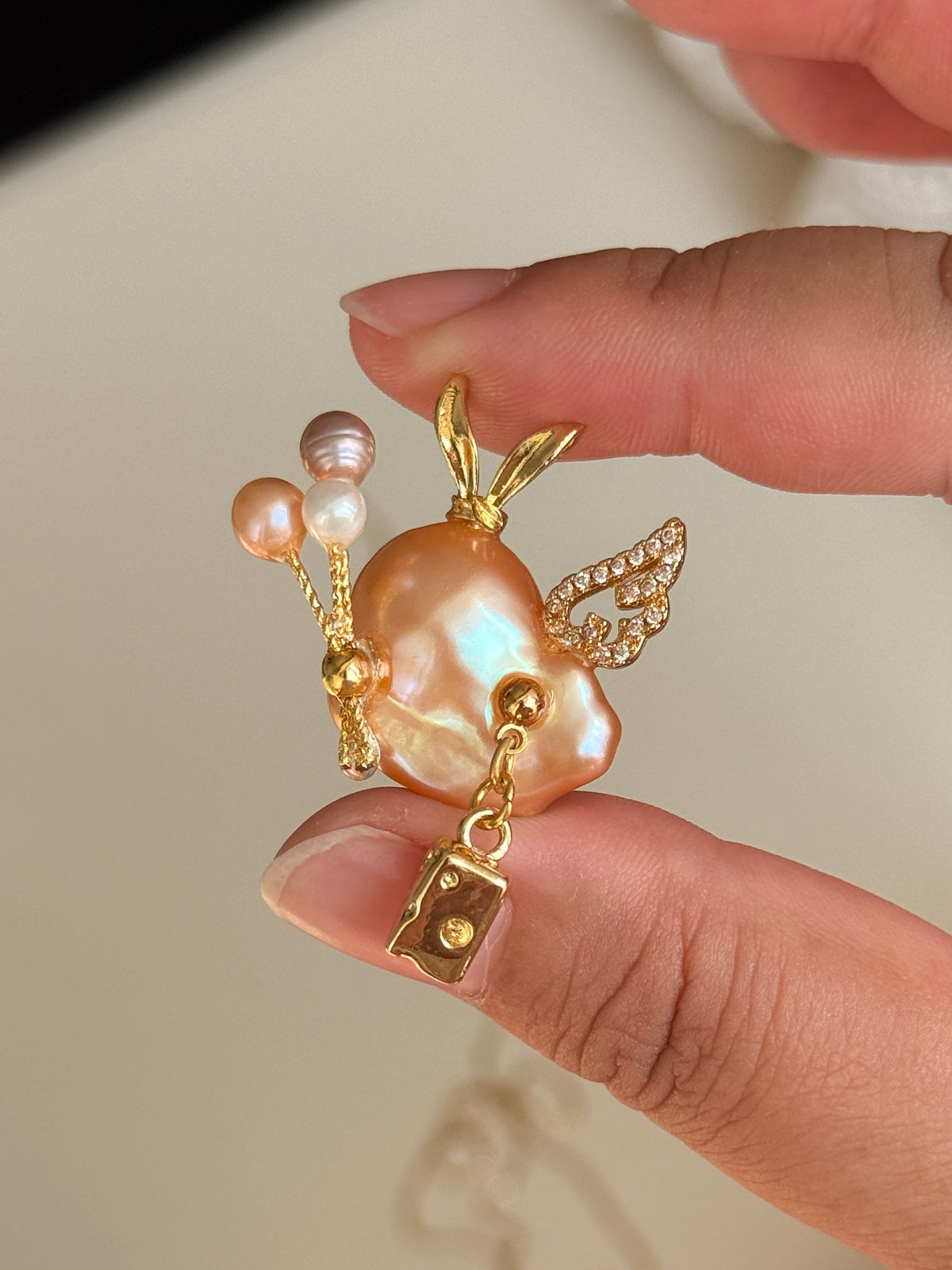 Balloon Bunny Sprite Baroque Pearl Necklace SKUE905