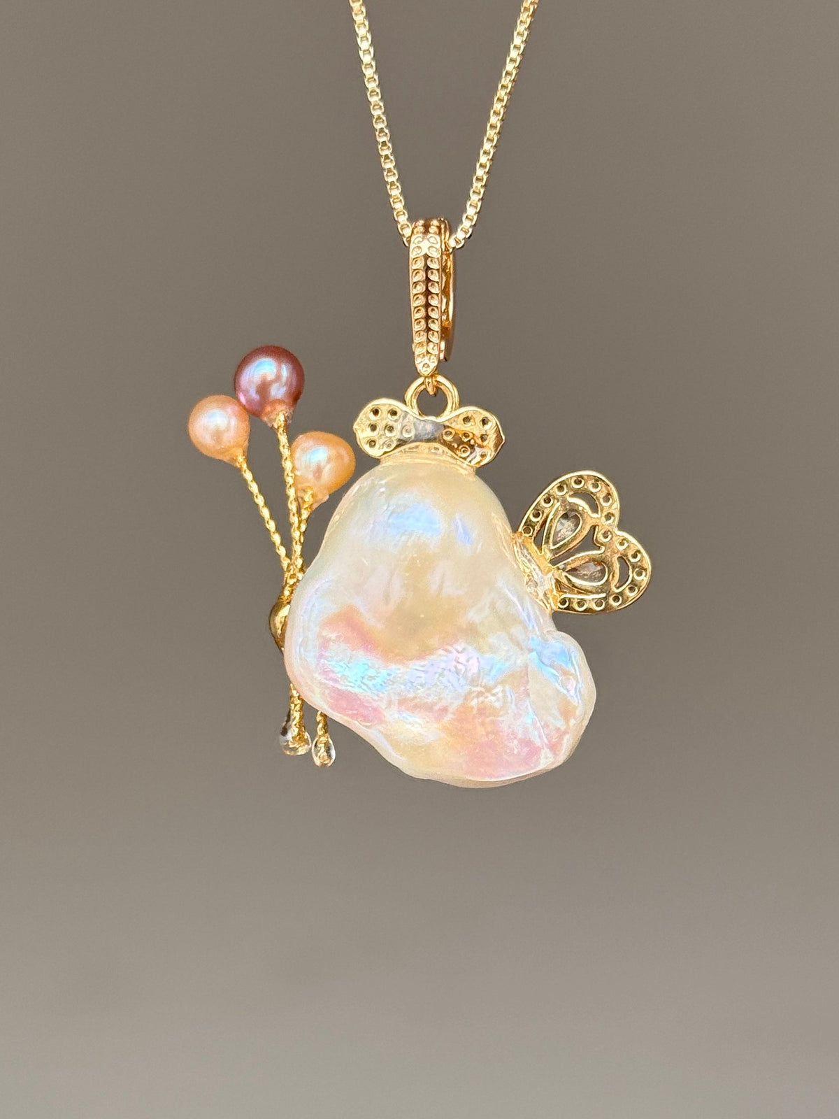 Balloon Butterfly Sprite Baroque Pearl Necklace SKUE450