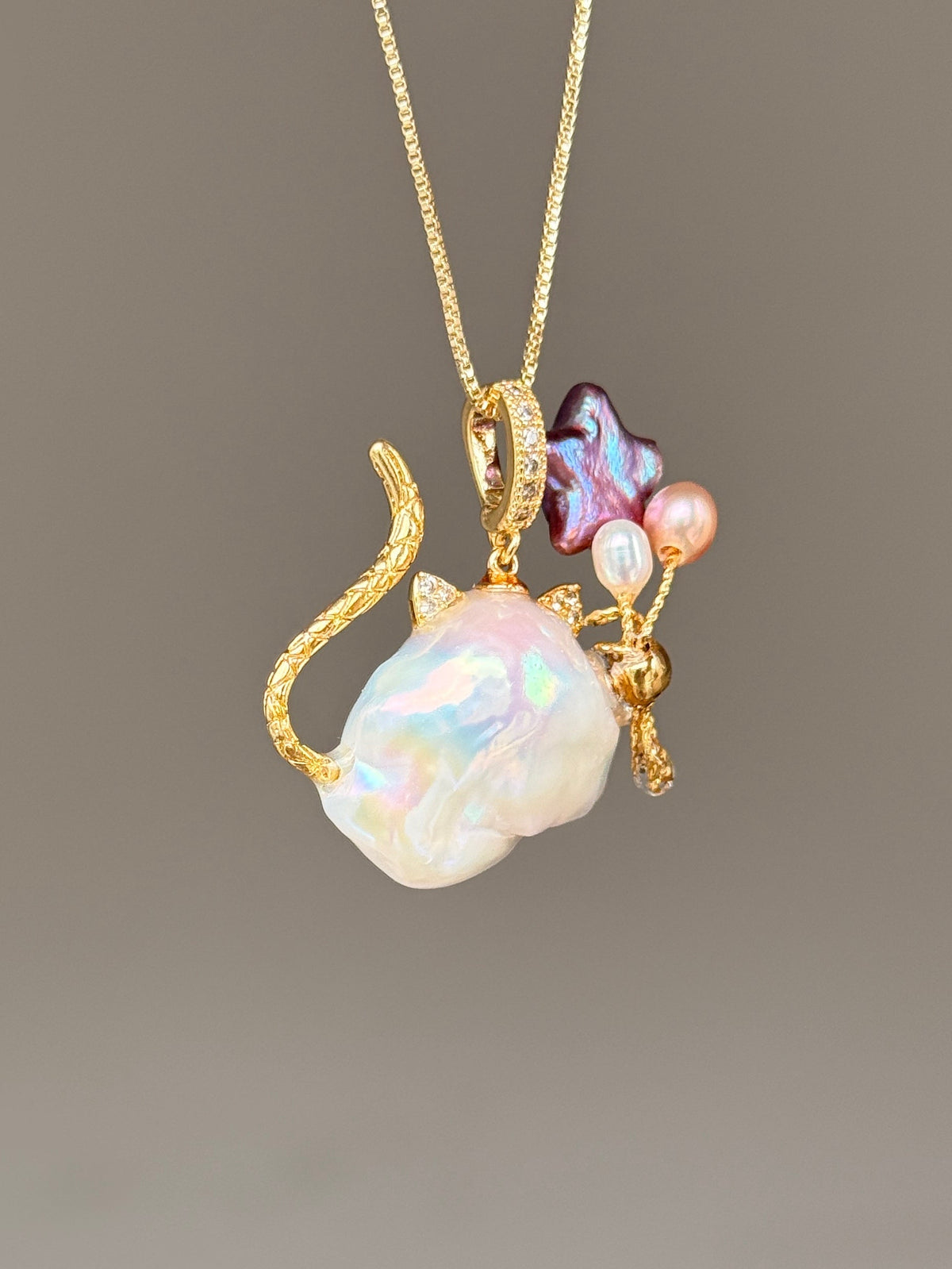 Balloon Familiar Baroque Pearl Necklace SKU1112P1632