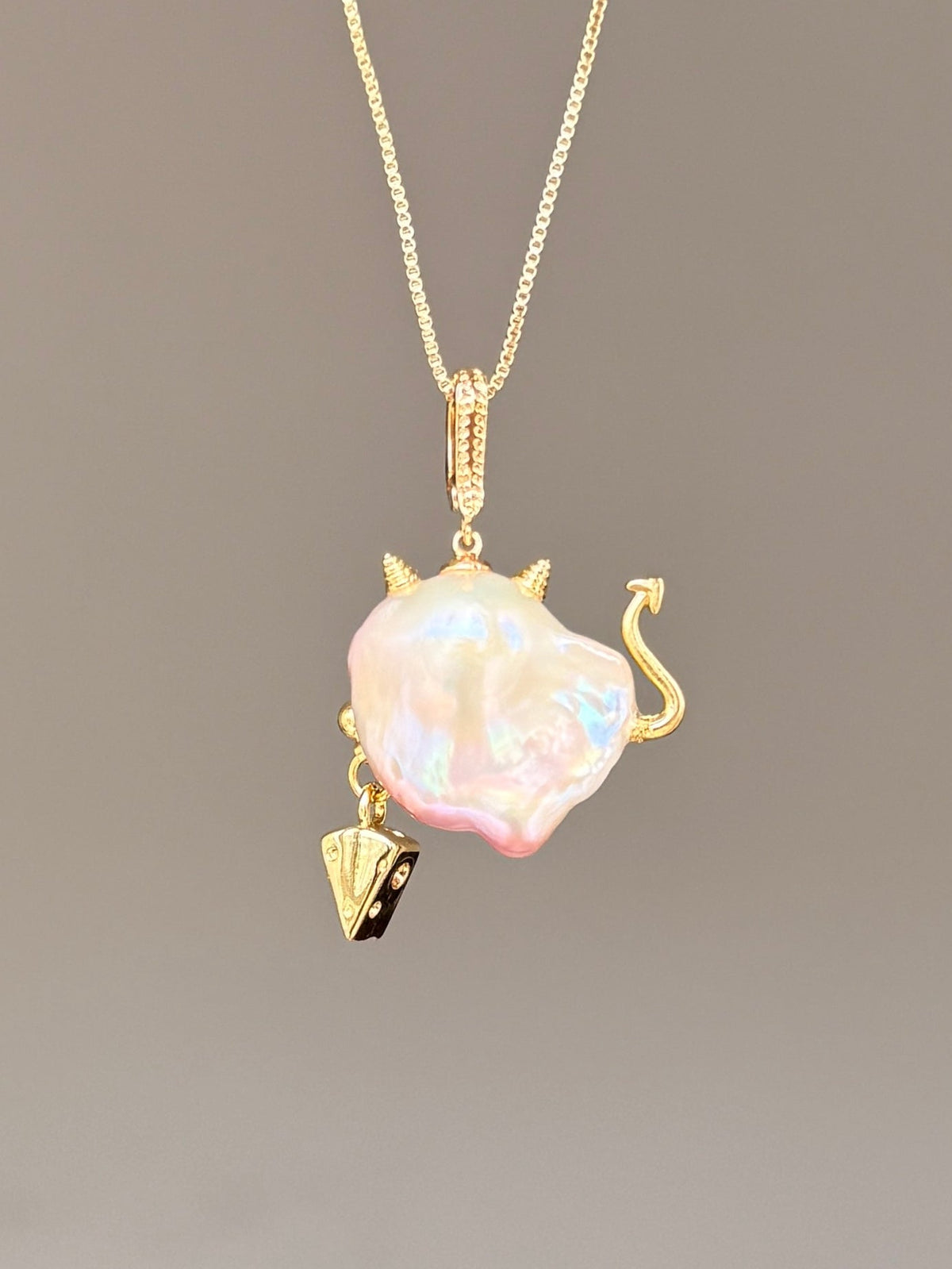 Cheese Horn Sprite Baroque Pearl Necklace SKUE280