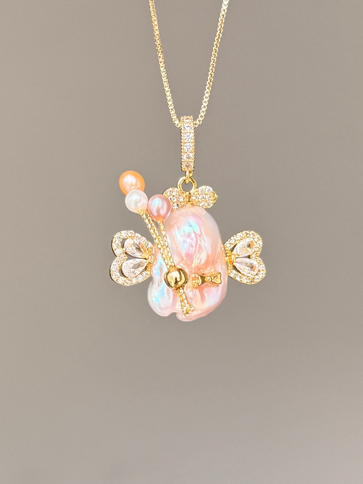 Balloon Butterfly Sprite Baroque Pearl Necklace SKUE345