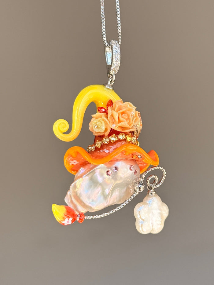 Honeybee Bloom Sprite Baroque Pearl Necklace