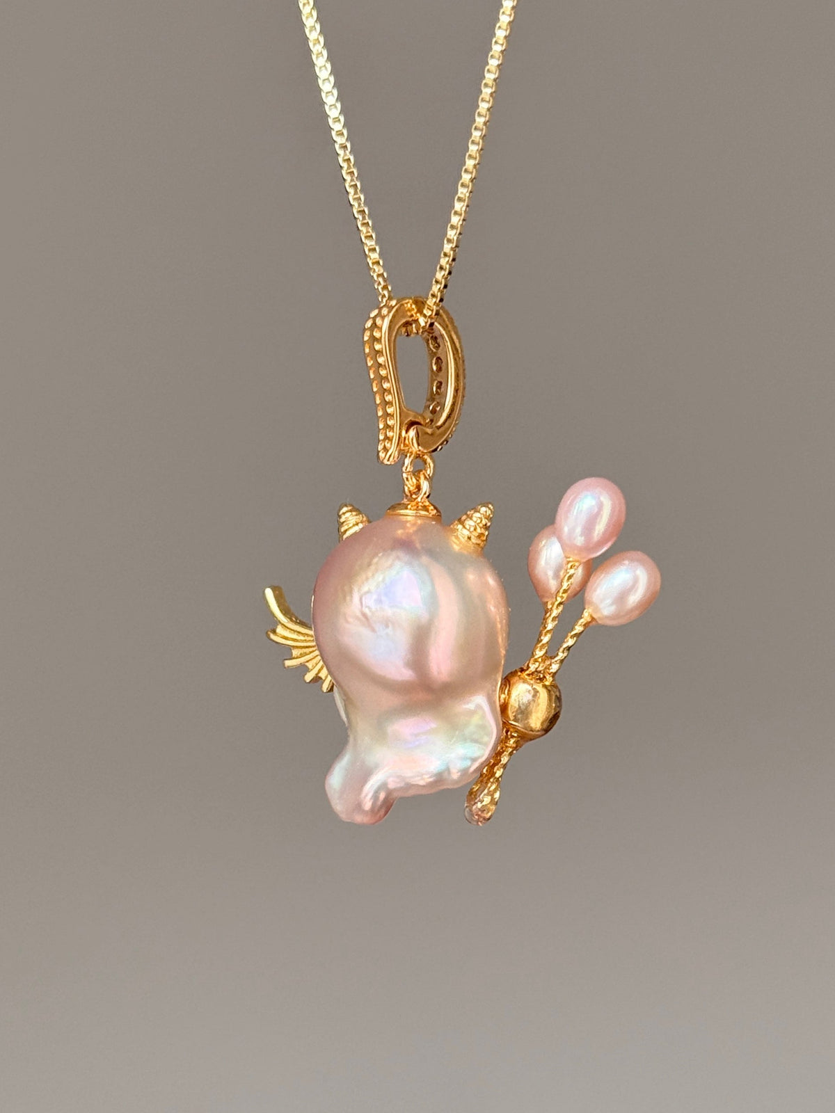 Balloon Horn Sprite Baroque Pearl Necklace SKUE140
