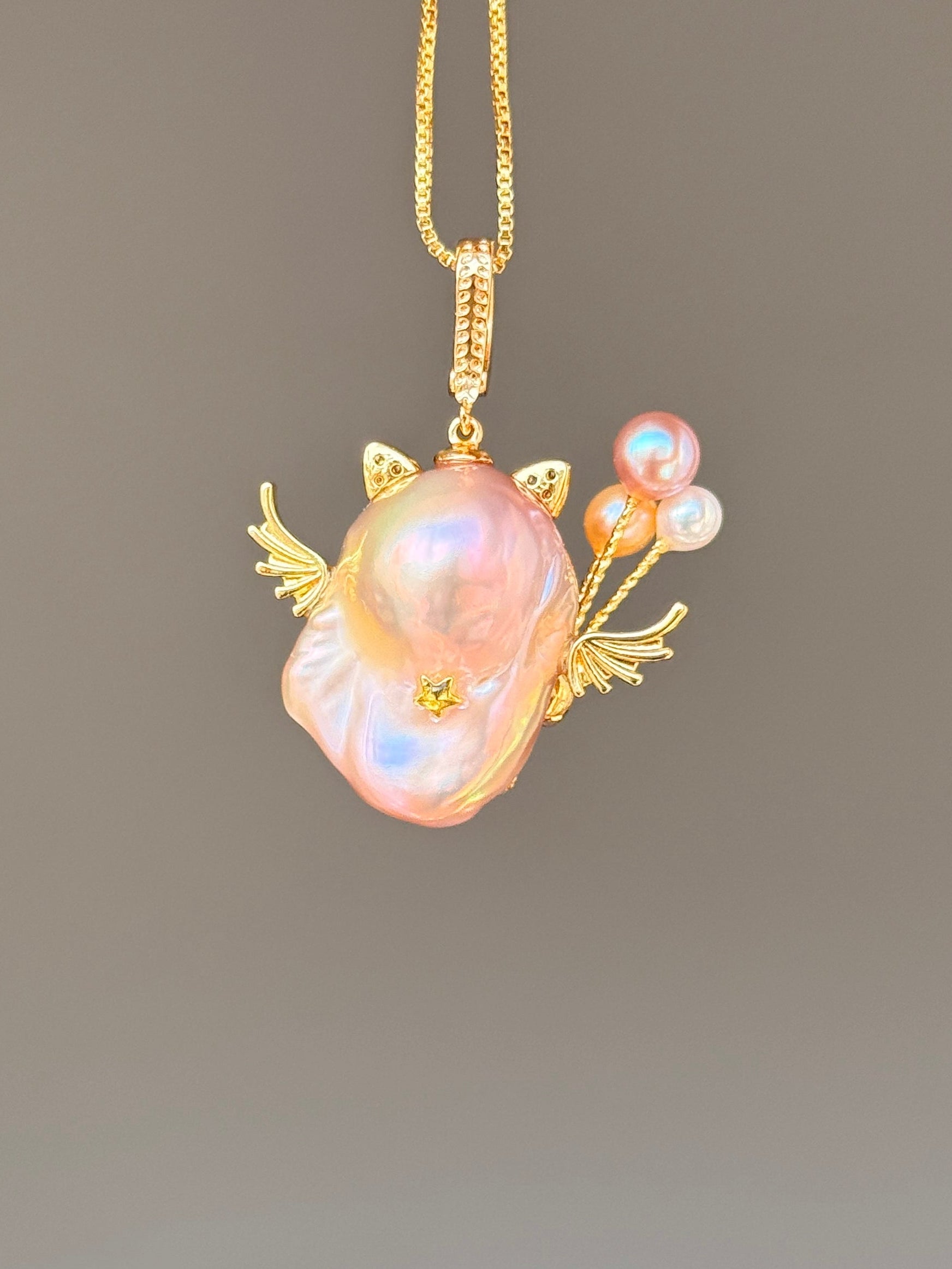 Winged Cherub Baroque Pearl Necklace SKUE111