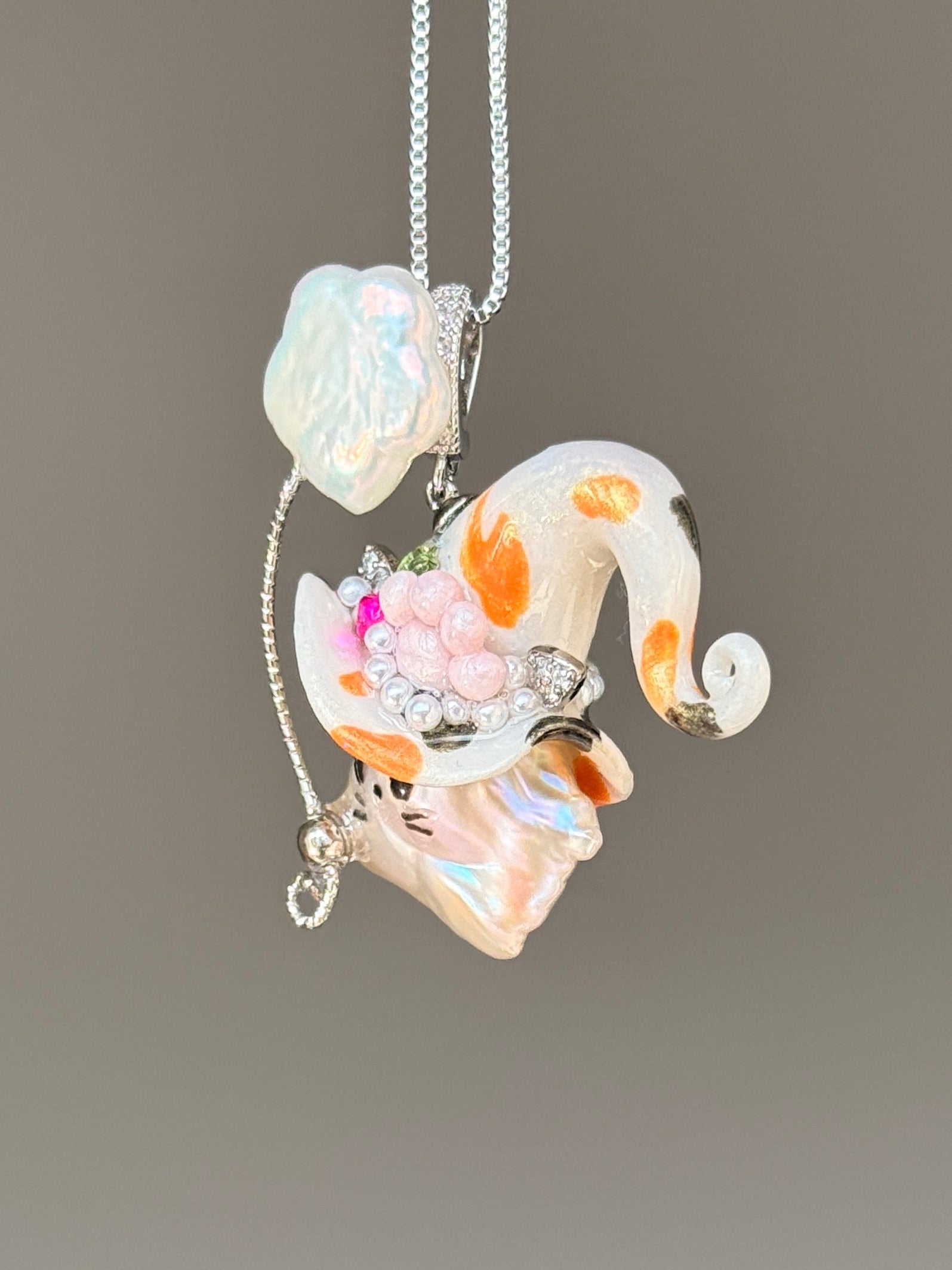 Calico Kitty Sprite Baroque Pearl Necklace SKUE62