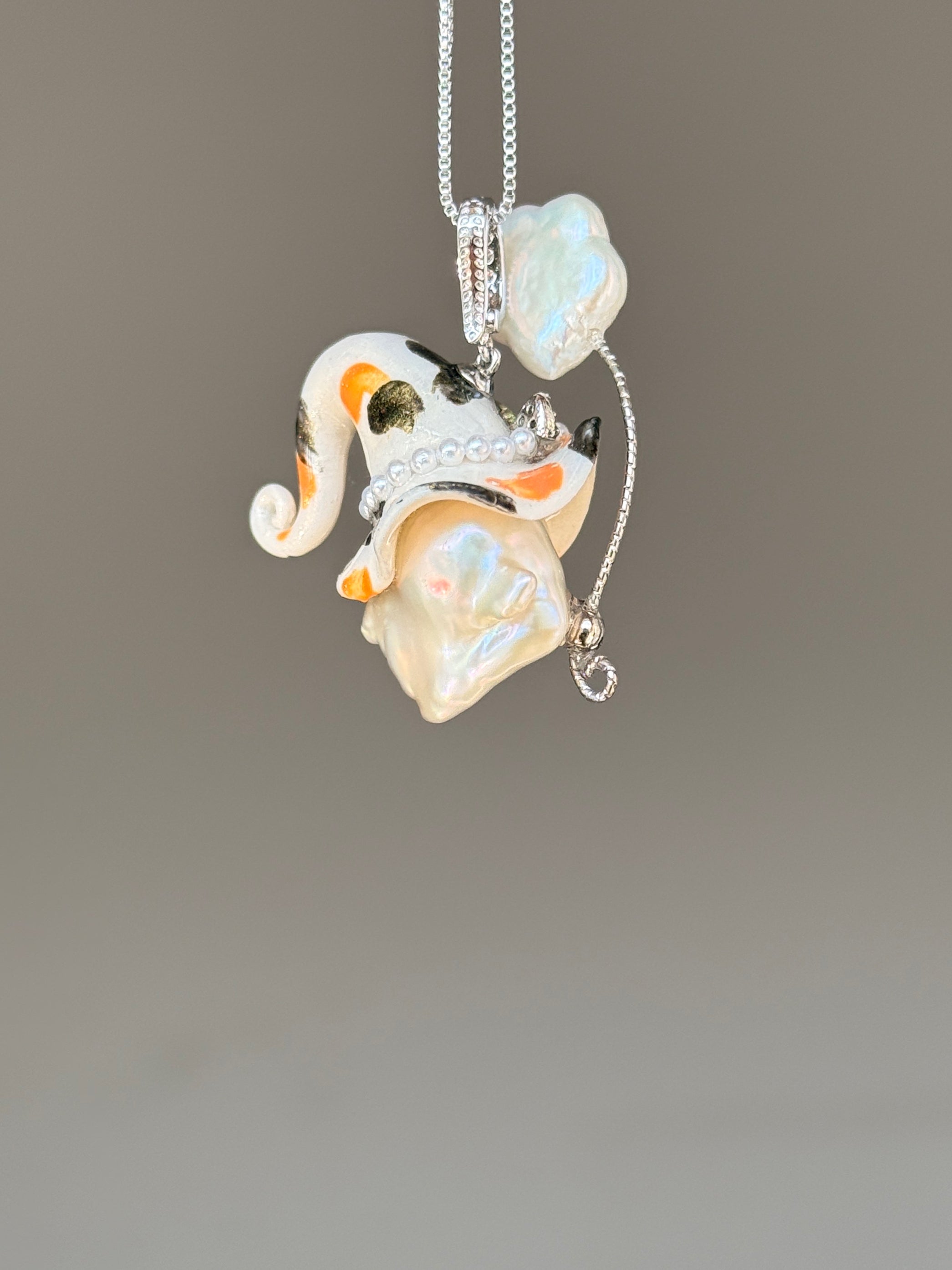Calico Kitty Sprite Baroque Pearl Necklace SKUE62