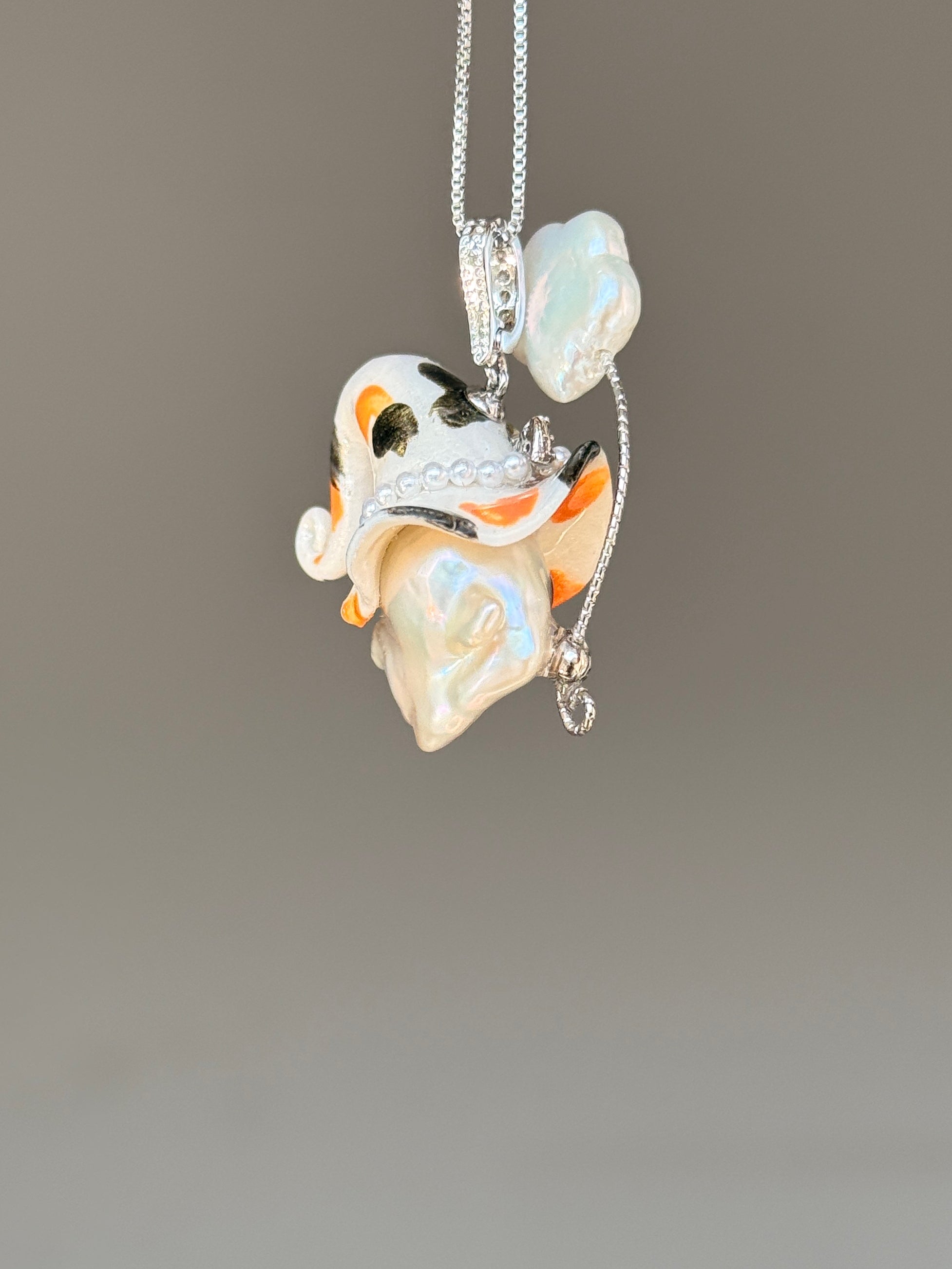 Calico Kitty Sprite Baroque Pearl Necklace SKUE62