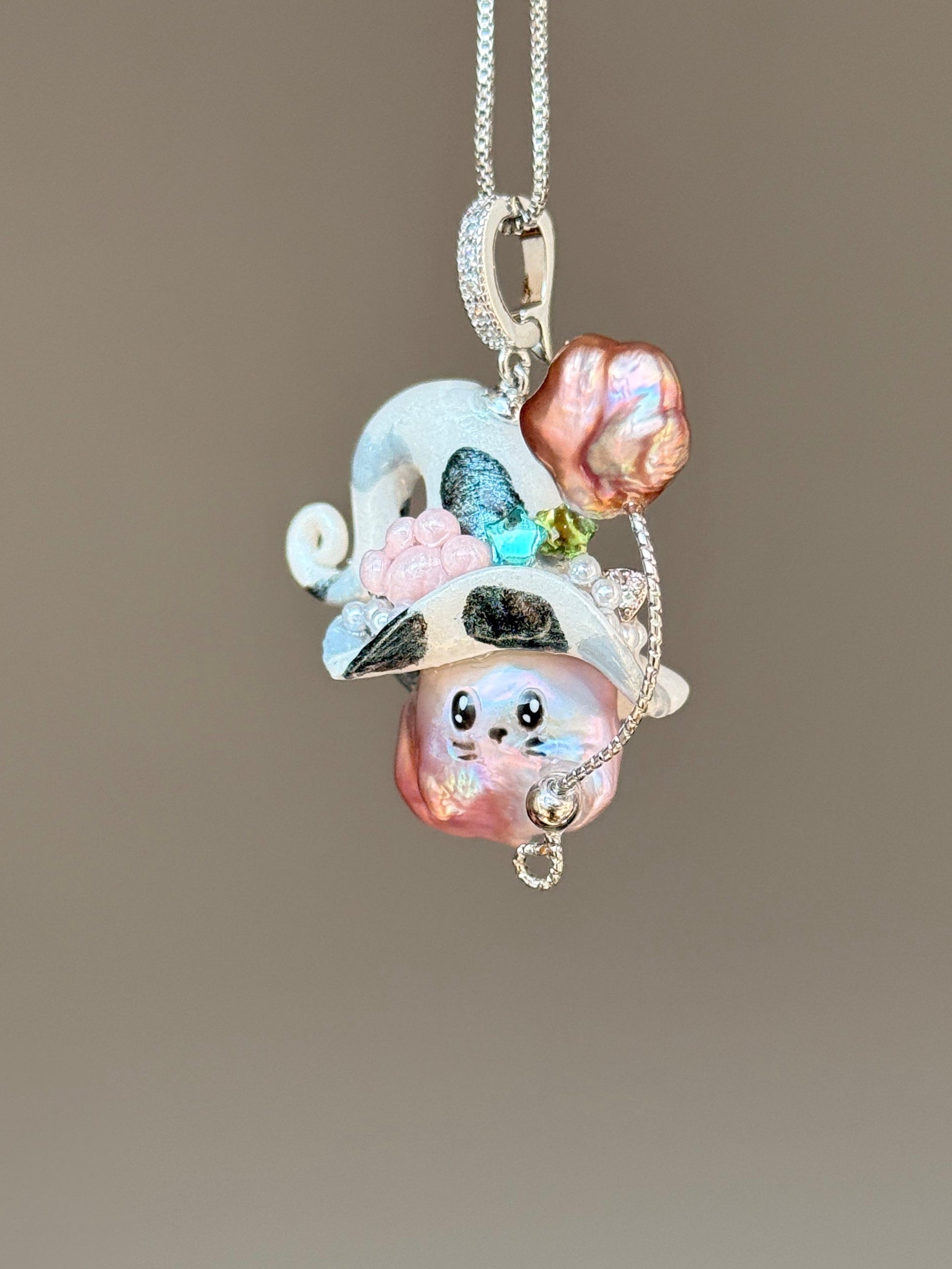 Shadow Calico Sprite Baroque Pearl Necklace SKUE57