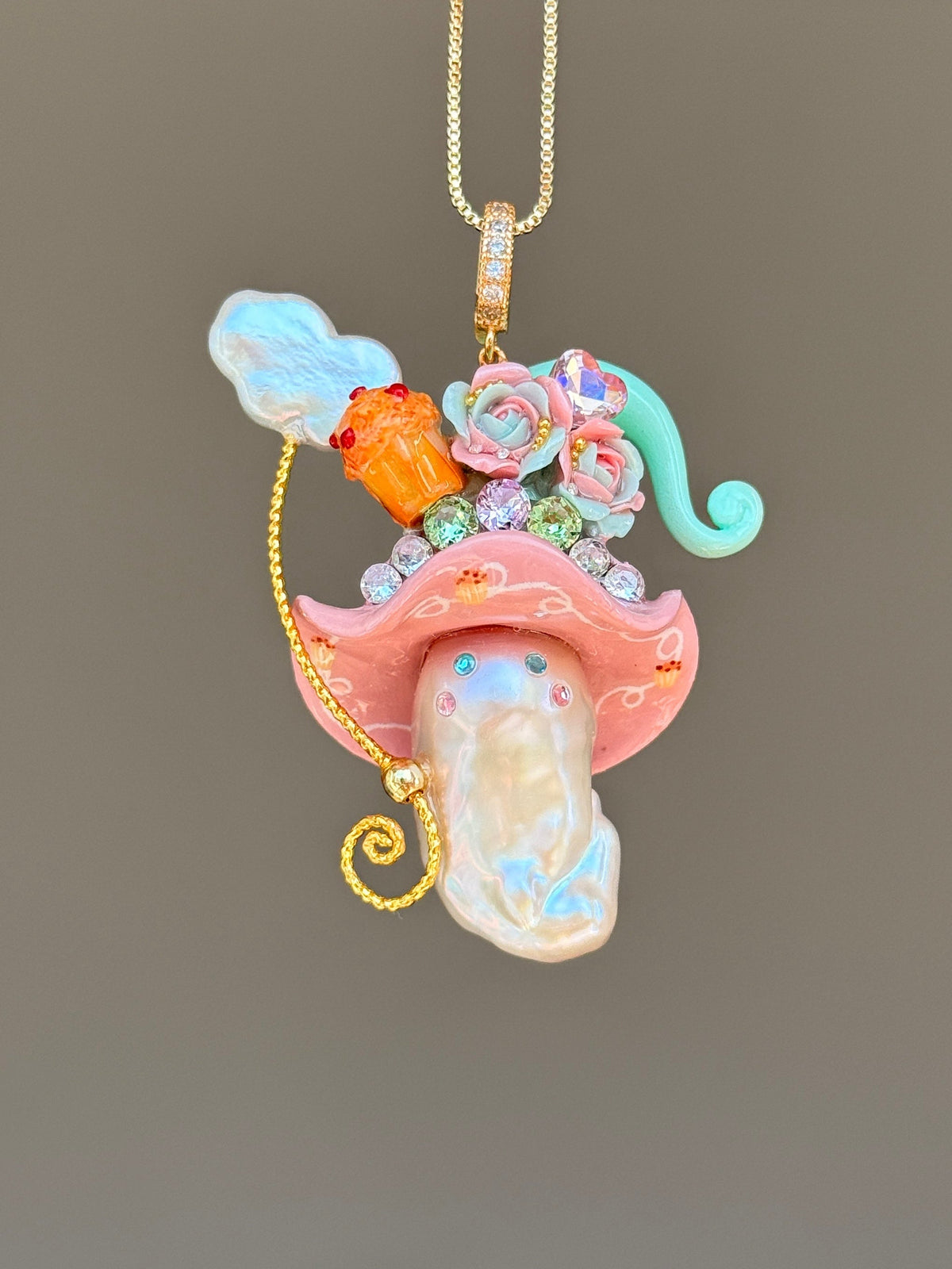 [PIECE03] Muffin Sprite baroque pearl necklace with muffin-inspired hat, pastel floral details, sparkling accents, gold wand, and natural baroque pearl